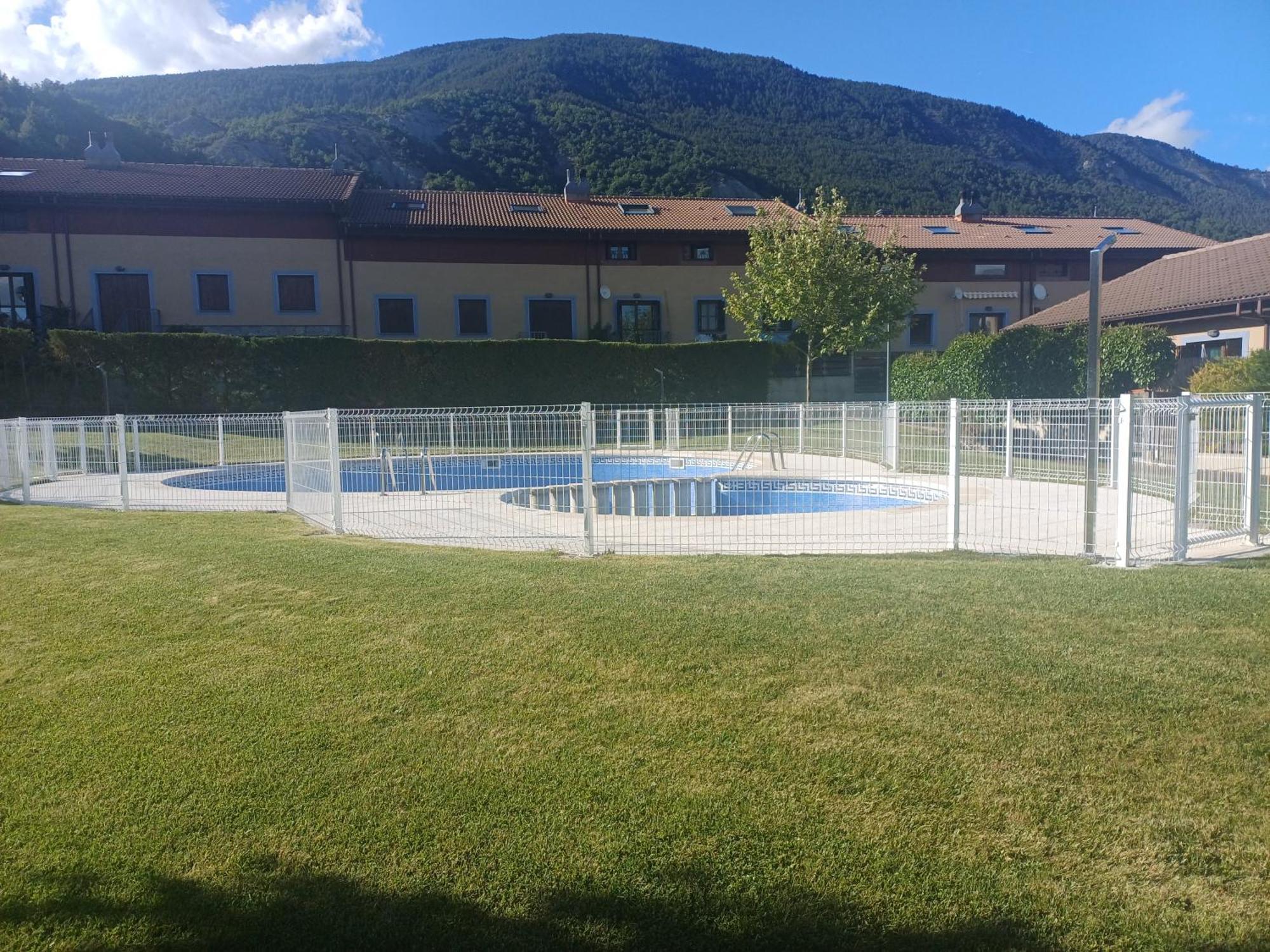 Casa Vsl-Tena Villa Sorripas Exterior photo
